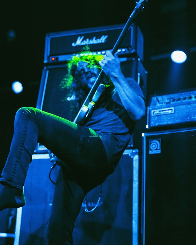 Dinosaur Jr.
